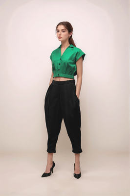 Black cropped baggy pant 3