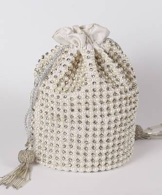 White suede potli bag with with detachable chain 3