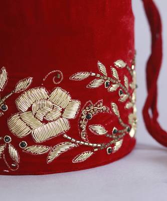 Red suede zardozi embroidered potli 3