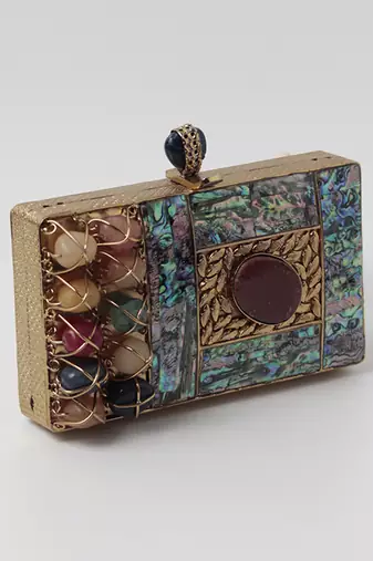 Gold beaded clutch with detachable chain