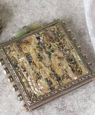 Mother of pearl gold clutch 4