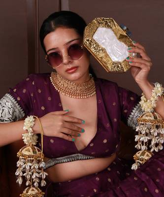 Gold brass clutch with detachable chain 1
