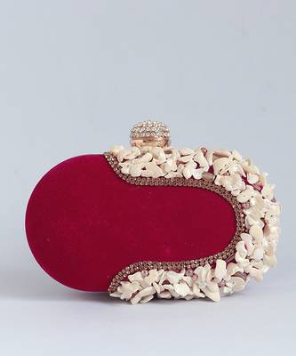 Red velvet sea shells hand embroidered clutch 2