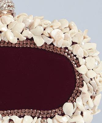 Velvet red sea shells hand embroidered clutch 4