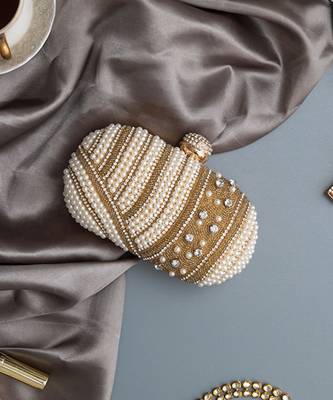 Hand embroidered gold silk clutch 2