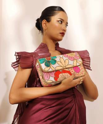 Multicolor suede daisy floral bag with handle 5