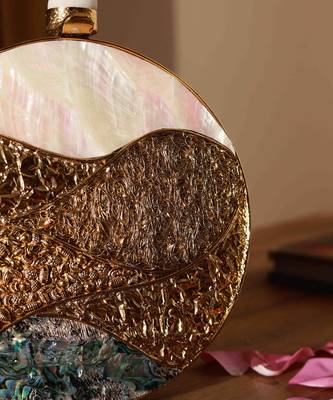 Gold clutch with detachable chain 3