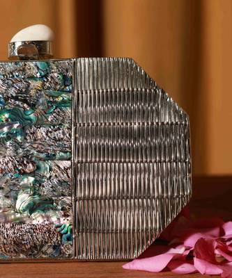 Silver clutch with detachable chain 3