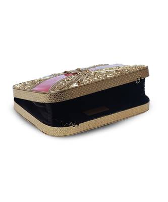 Handcrafted gold clutch with detachable chain 5