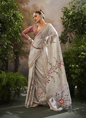 Gray tissue hand brush print saree with kalamkari blouse 1
