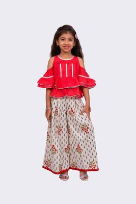 coral & white cold sleeve cotton top with printed sharara 1