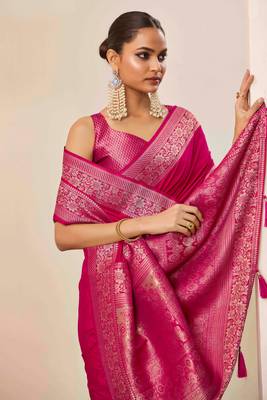 Pink dola silk blend woven saree 3