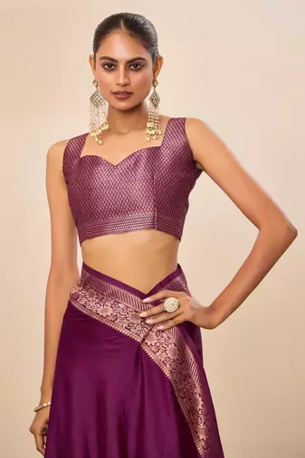 Wine dola silk blend woven saree