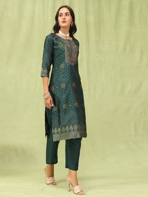 Green embroidered cotton silk jacquard salwar suit 4