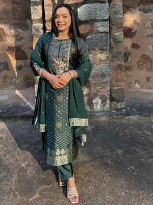 Green embroidered cotton silk jacquard salwar suit 4