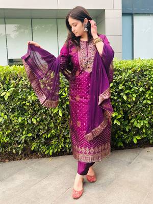 Purple embroidered cotton silk jacquard salwar suit 3