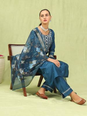 Blue embroidered silk blend salwar suit 1