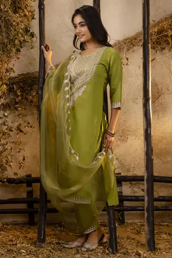 Pista embroidered silk blend salwar suit