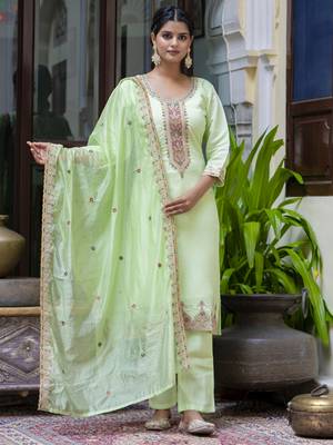 Pista embroidered silk blend salwar suit 2