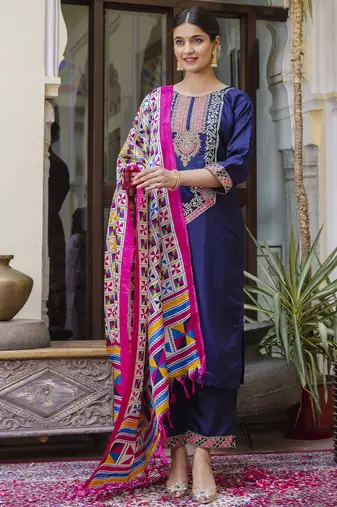 Blue embroidered silk blend salwar suit