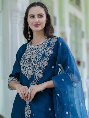 Teal embroidered silk blend salwar suit 2