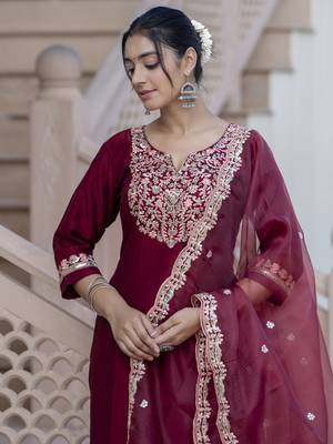 Maroon embroidered silk blend salwar suit 2