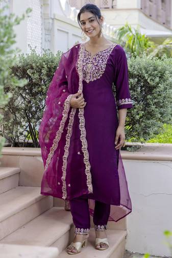 Purple embroidered silk blend salwar suit