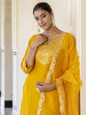 Yellow embroidered silk blend salwar suit 4