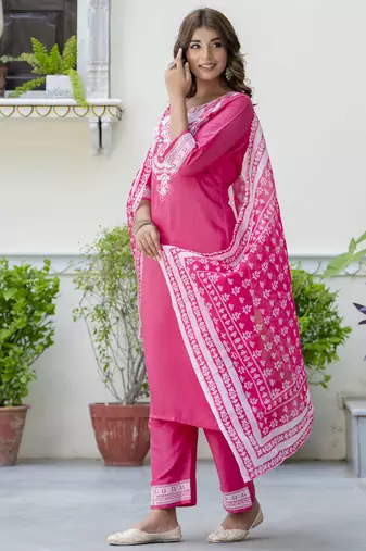 Pink embroidered silk blend salwar suit