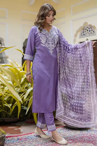 Purple embroidered silk blend salwar suit