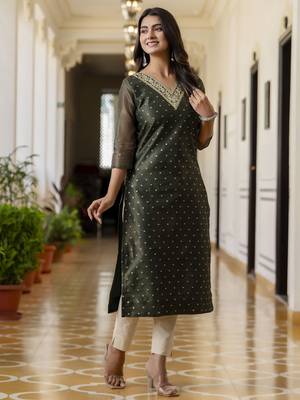 Btgreen embroidered shimmer silk salwar suit 3