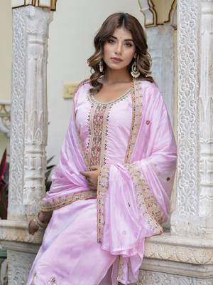 Pink embroidered silk blend salwar suit 4