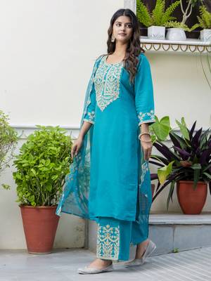 Blue embroidered silk blend salwar suit 1