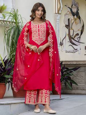 Pink embroidered silk blend salwar suit 2