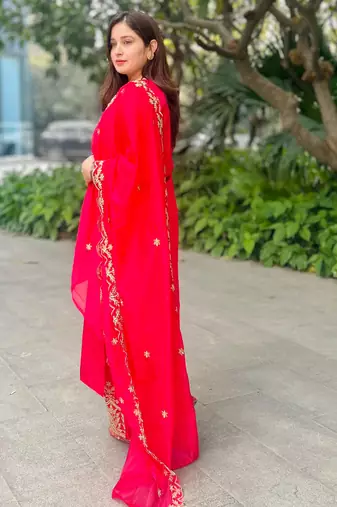 Pink embroidered silk blend salwar suit