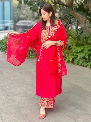 Pink embroidered silk blend salwar suit 4