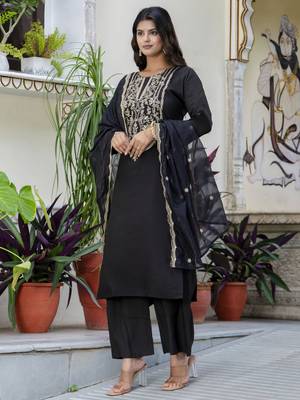 Black embroidered silk blend salwar suit 1
