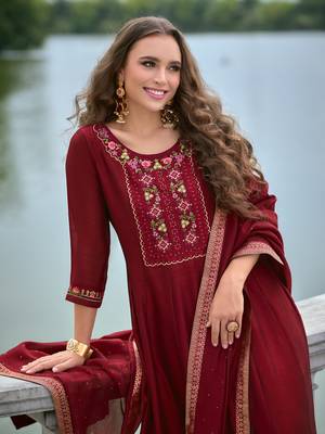 Red embroidered vichitra silk salwar suit 4