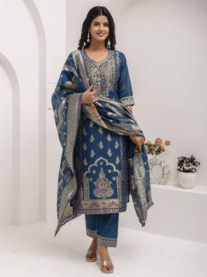 Blue embroidered jacquard silk salwar suit 3