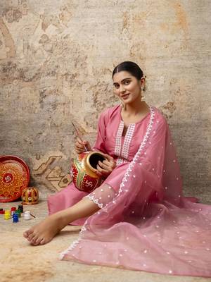 Pink embroidered silk blend salwar suit 2