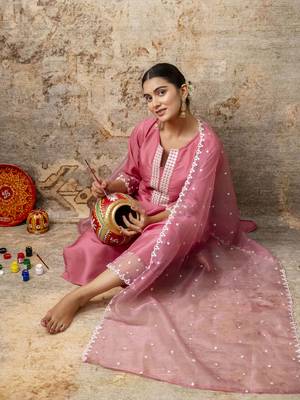 Pink embroidered silk blend salwar suit 3