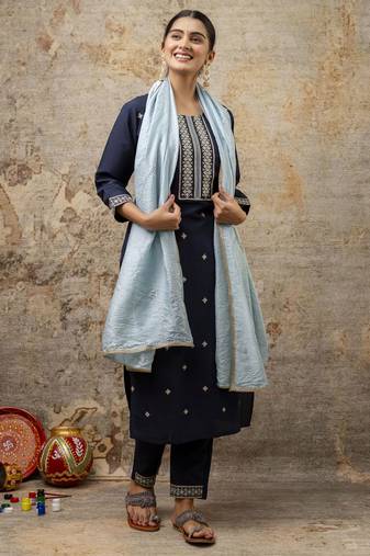 Teal embroidered silk blend salwar suit