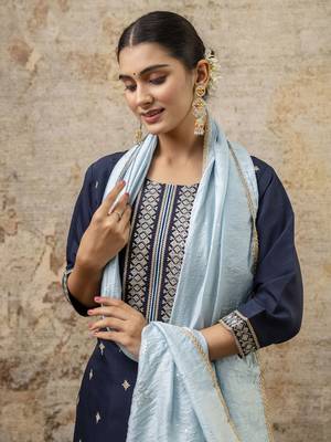 Teal embroidered silk blend salwar suit 3