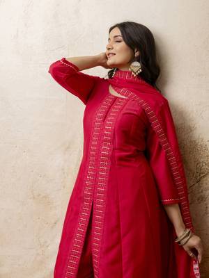 Pink embroidered silk blend salwar suit 3