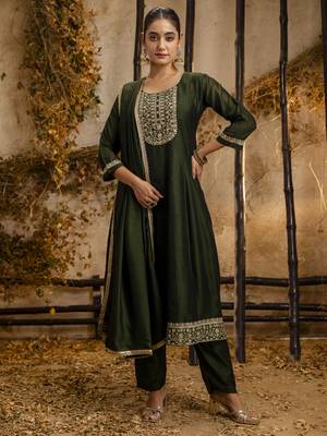 Green embroidered silk blend salwar suit 2