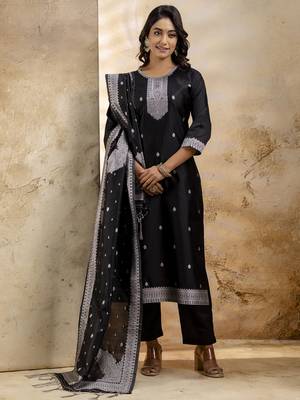 Black embroidered cotton blend salwar suit 3