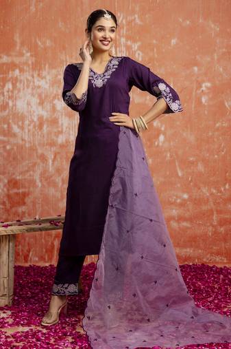 Purple embroidered silk blend salwar suit
