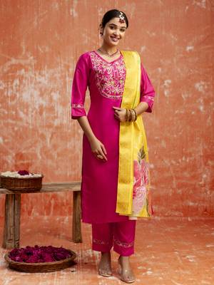 Pink embroidered silk blend salwar suit 4