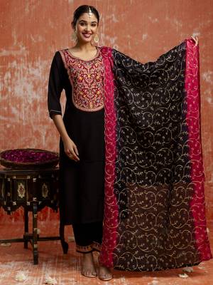Black embroidered viscose rayon   salwar suit 2