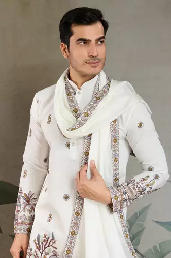 WHITE VISCOSE SILK THEAD WITH SEQUINS EMBROIDERED WORK WEDDING FUNCTION FESTIVAL PARTY WEAR STRAIGHT KURTA WITH DUPATTA
